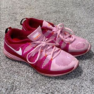 Nike Flyknit Lunar 2 pink & purple running shoes